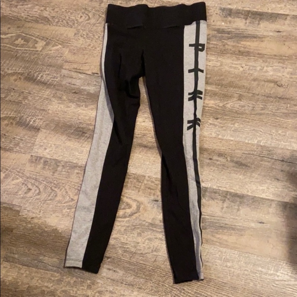 Vs pink leggings Xs